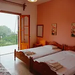 Kandilari Apartament *