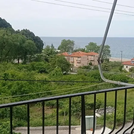 Kandilari Kókkinon Nerón