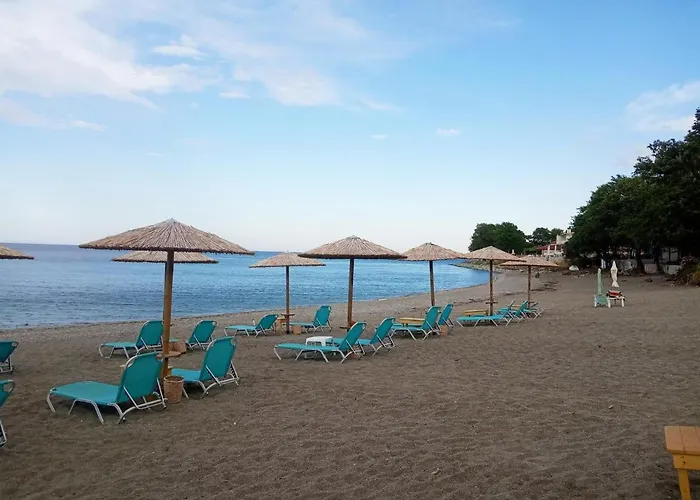 Kandilari Kókkinon Nerón